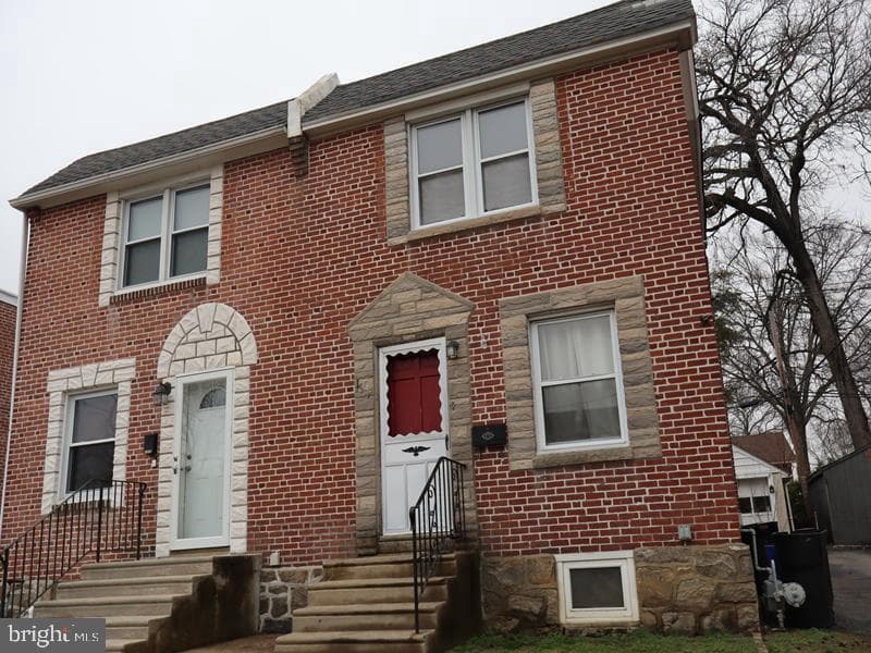 1607 Washington Avenue photo 3