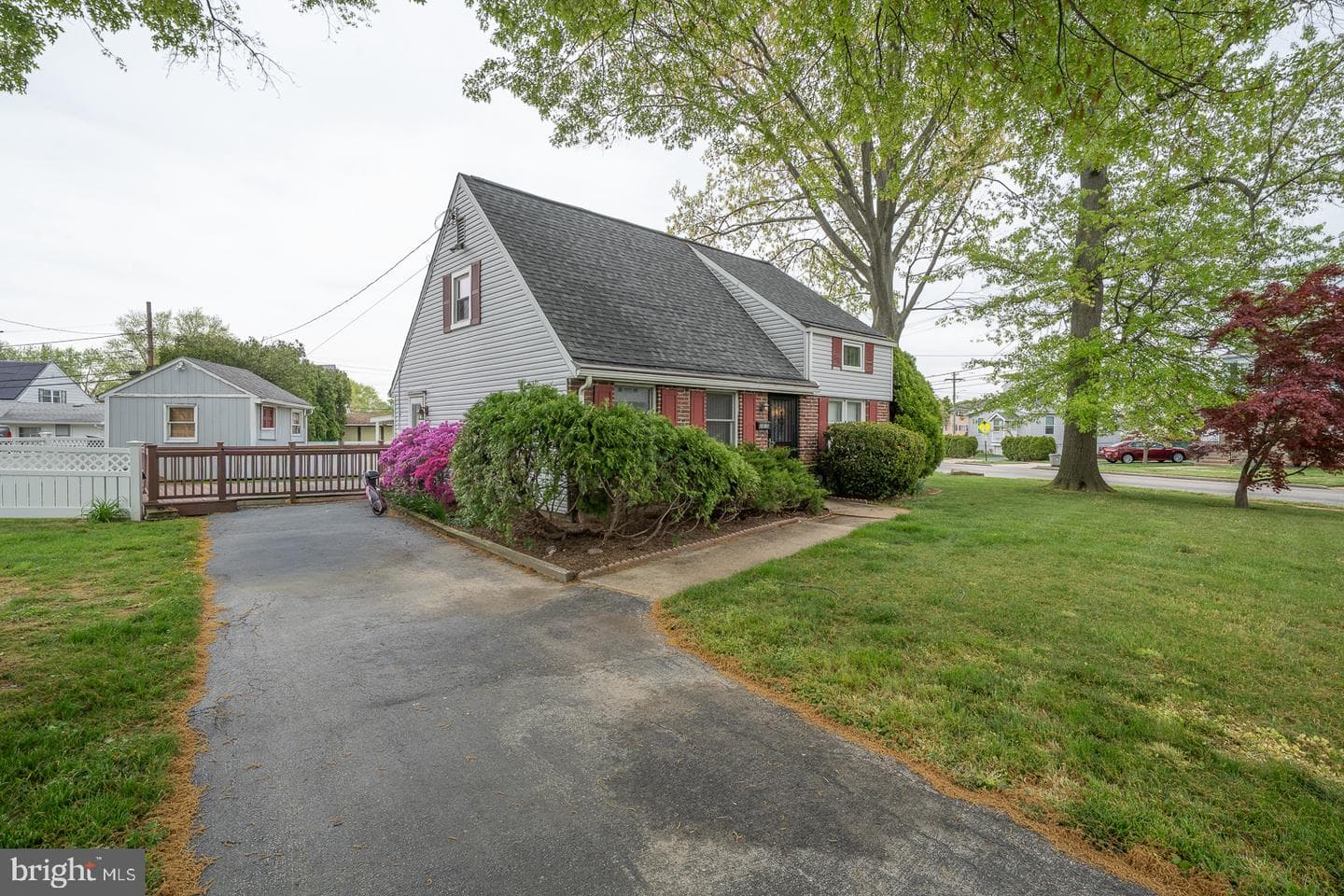 2815 Armstrong Avenue photo 27