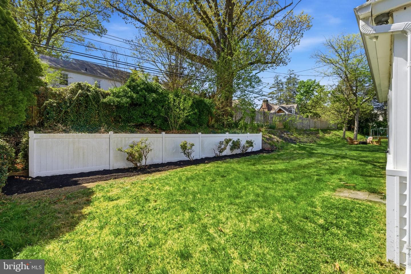 308 Canterbury Road photo 23