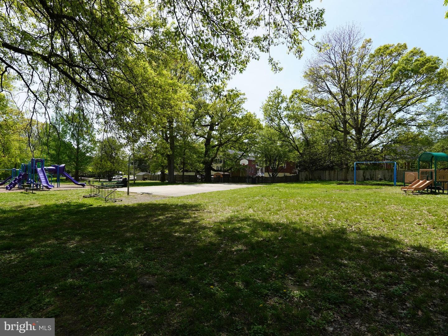 233 W Albemarle Avenue photo 32
