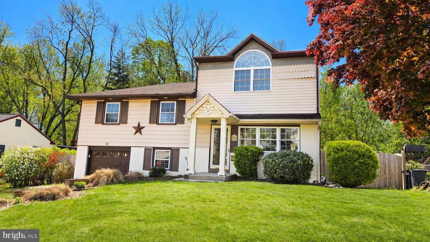 12 Cheshire Circle