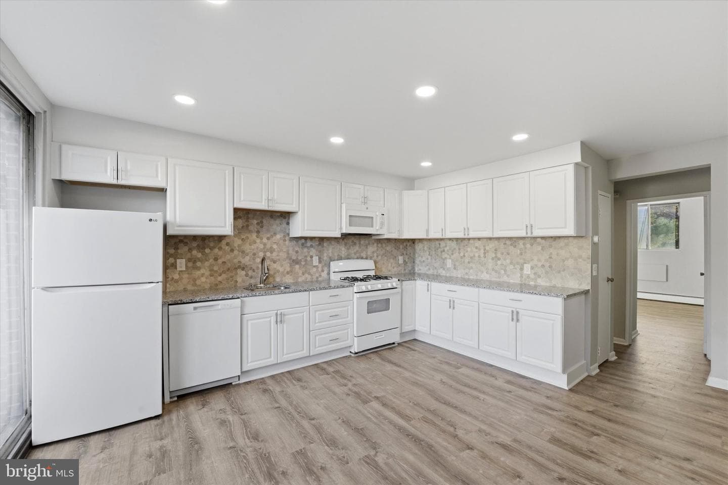 100 E Glenolden Avenue #r-10 photo 6
