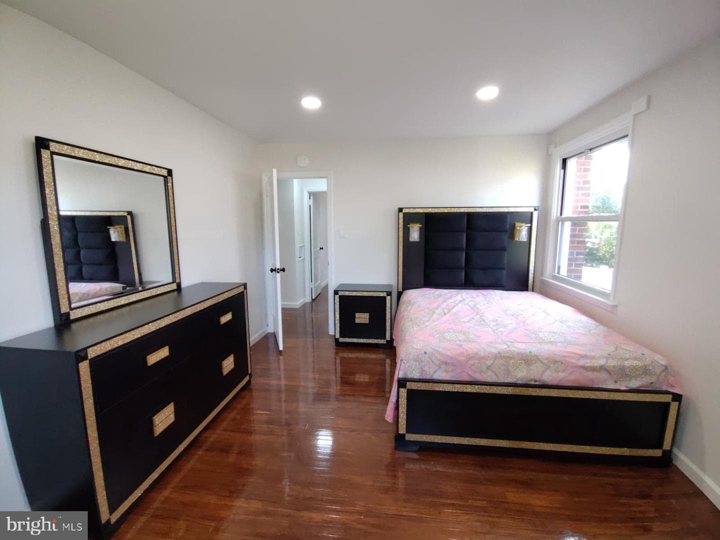 324 Valley View Road photo 12