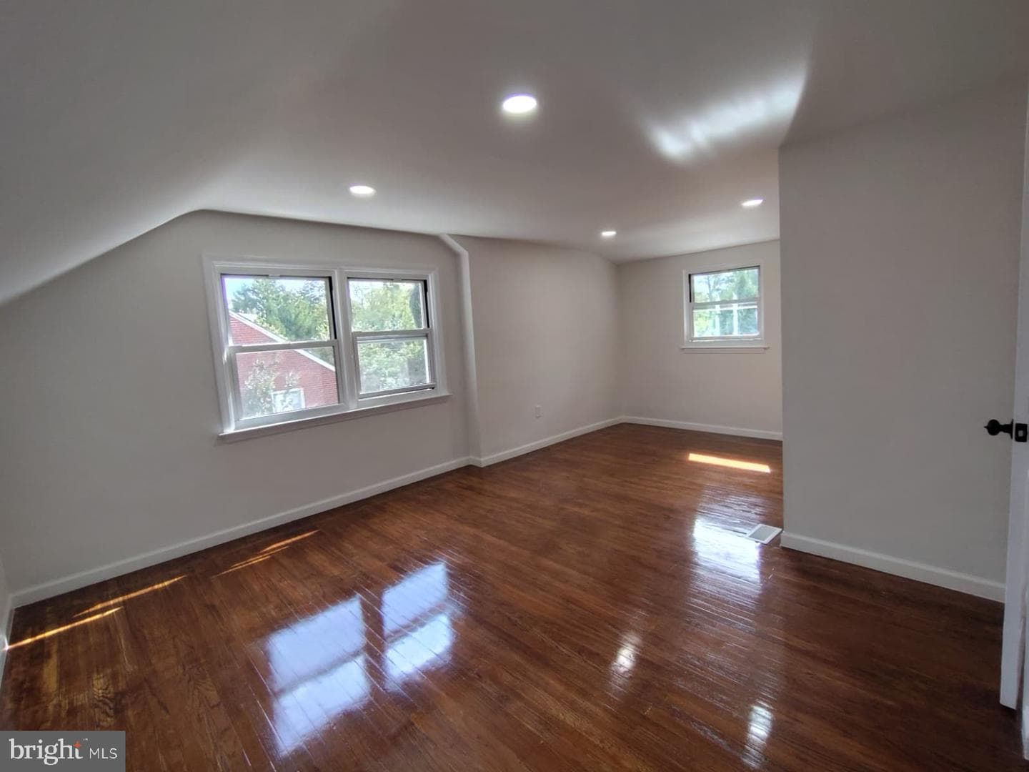 324 Valley View Road photo 16