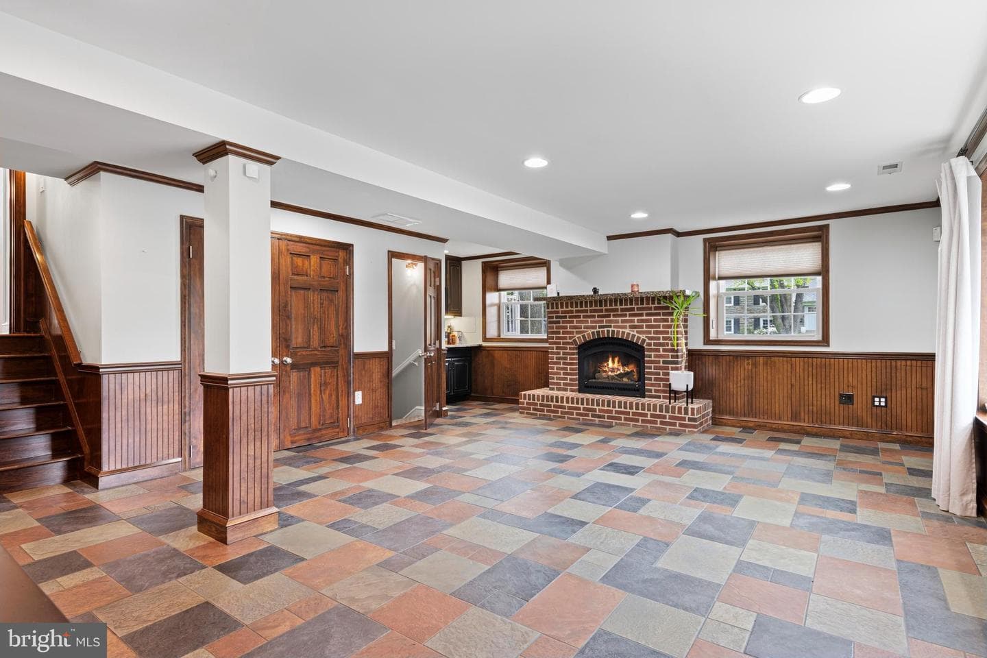 108 Canterbury Drive photo 11