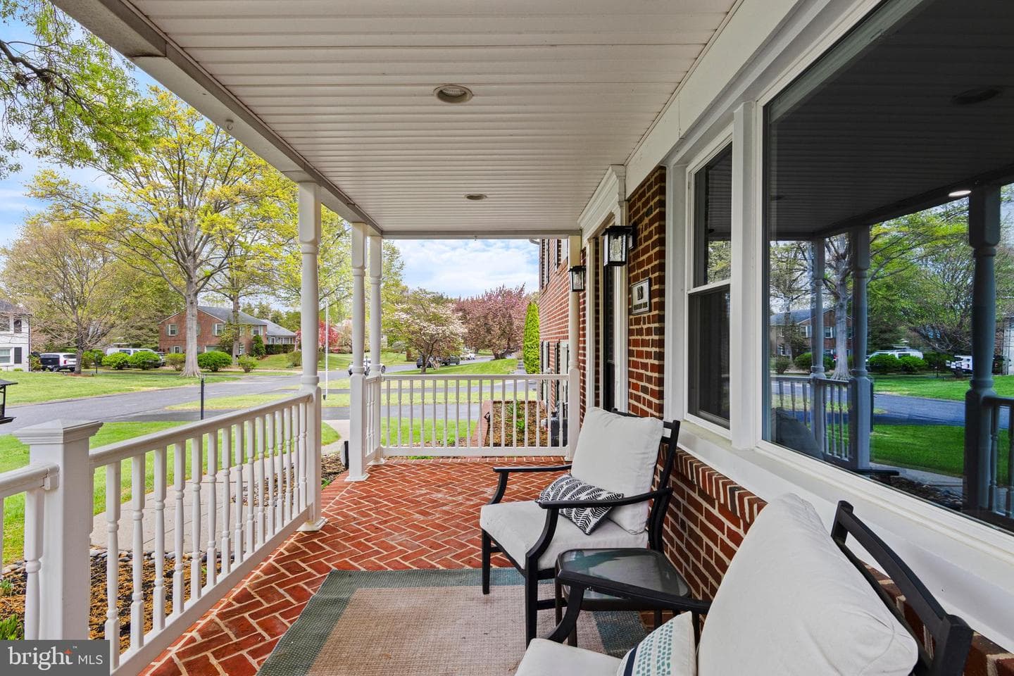 108 Canterbury Drive photo 3