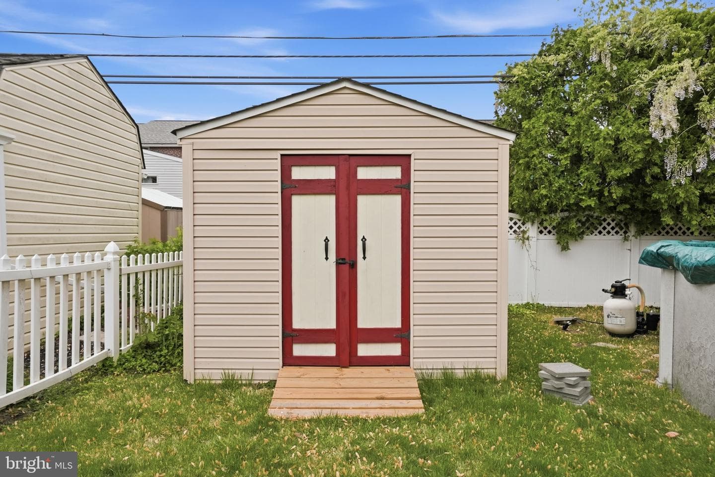 333 E Magnolia Avenue photo 42