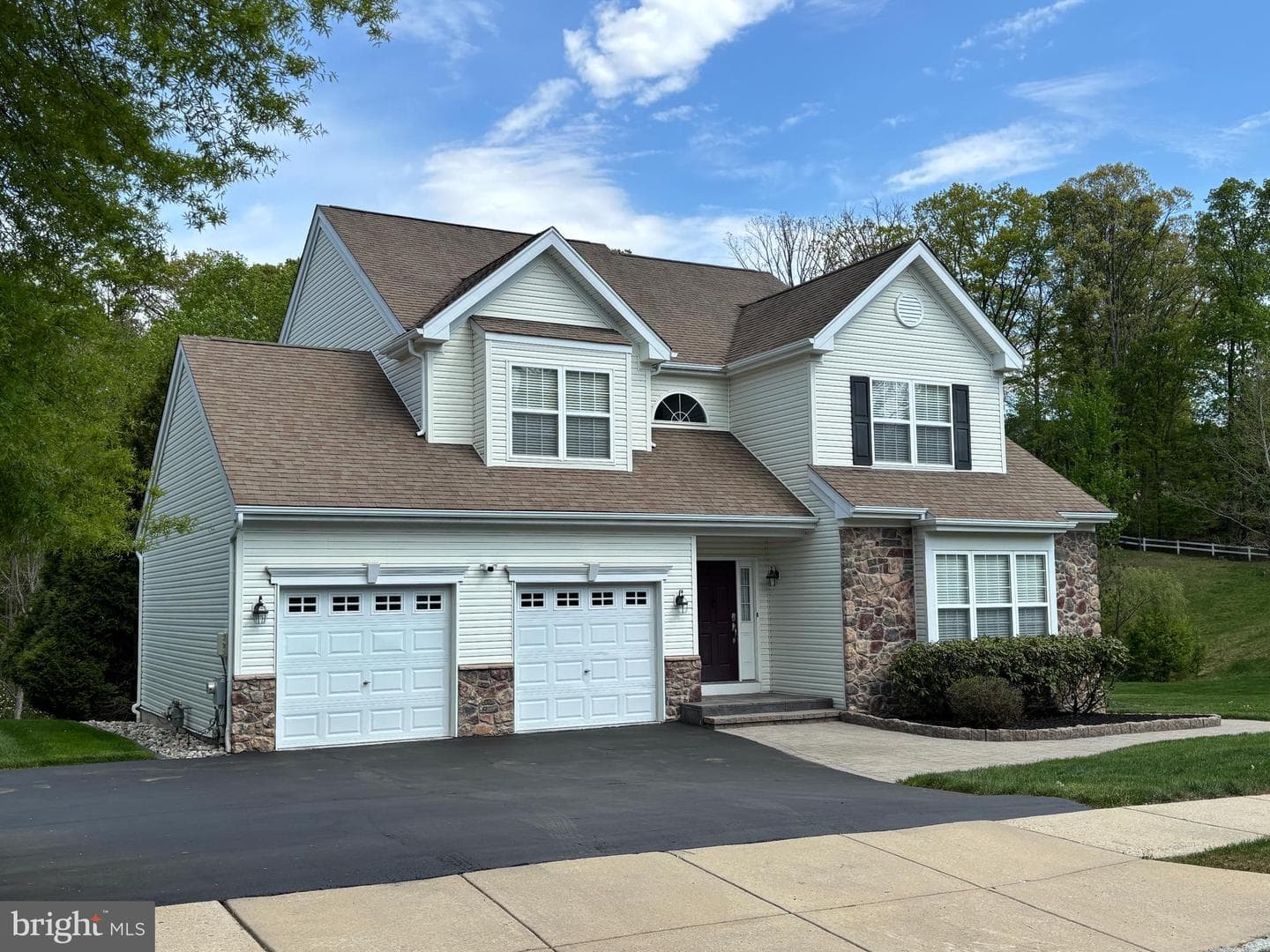 33 Venuti Drive photo 3