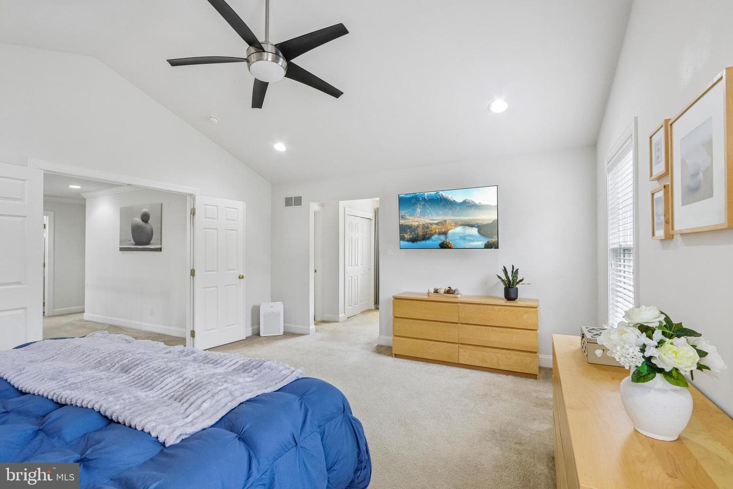 33 Venuti Drive photo 31