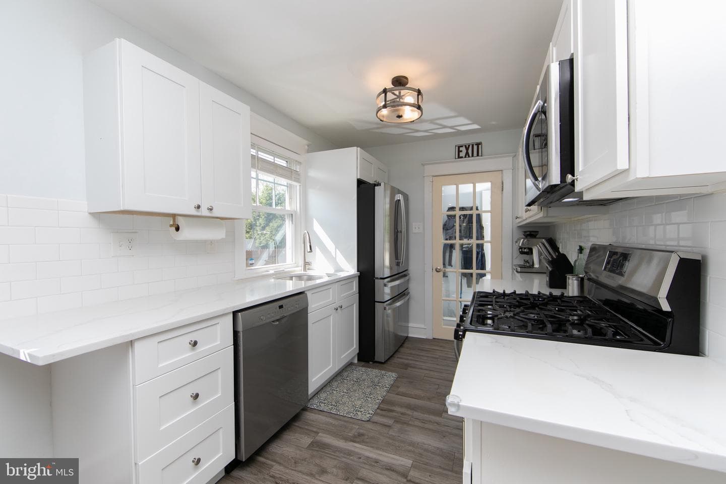 1028 N Providence Road photo 15