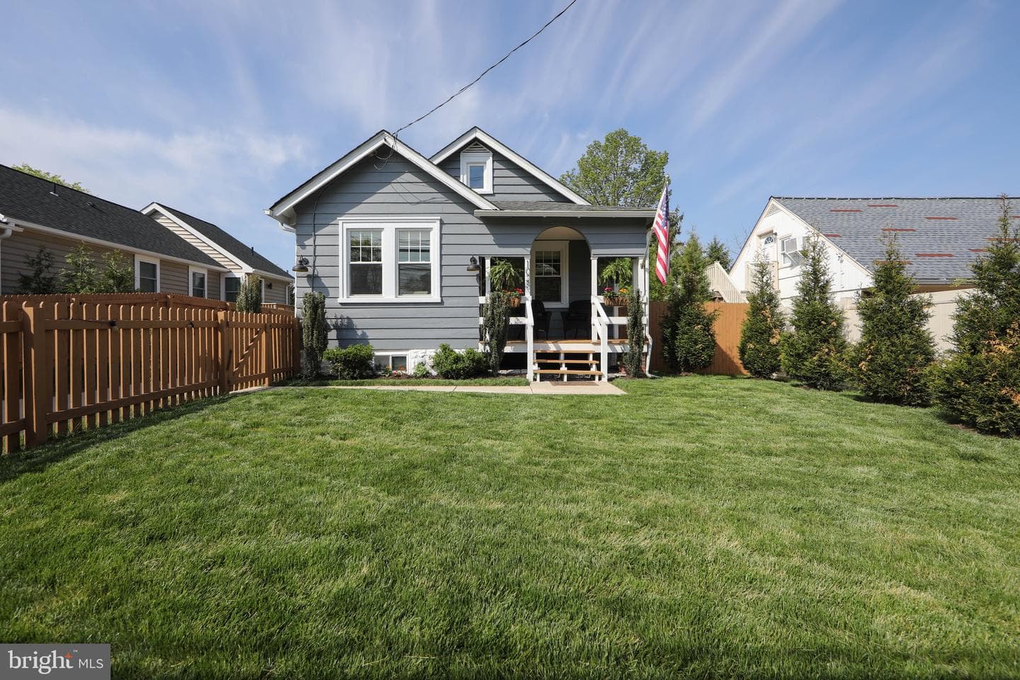 1028 N Providence Road photo 2