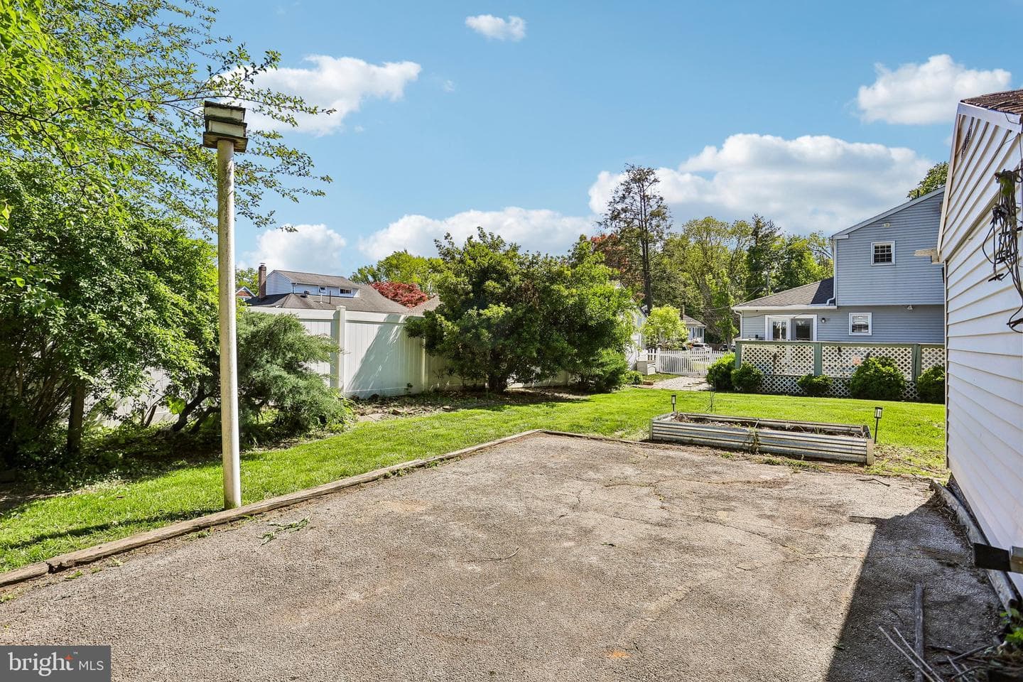 816 Mitchell Avenue photo 30