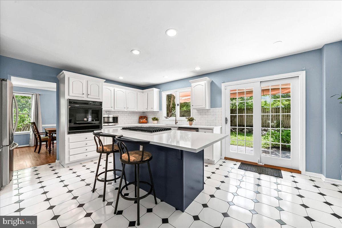 252 Highland Avenue photo 10