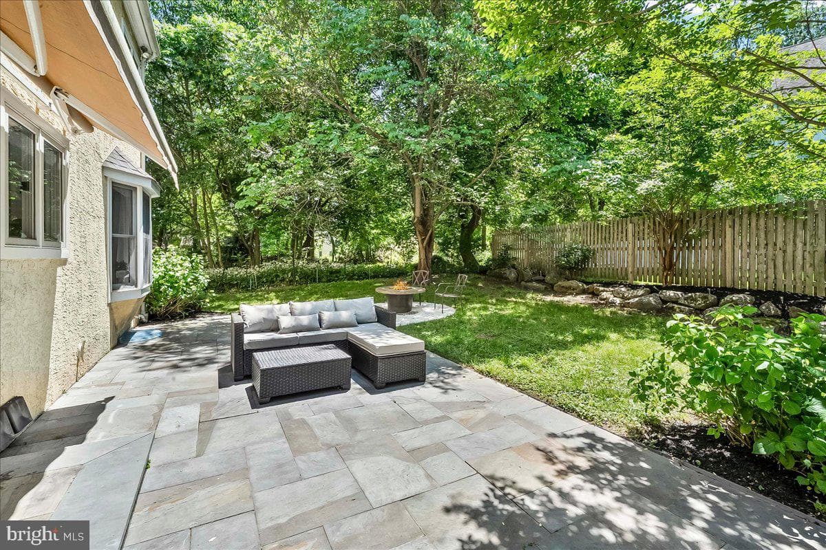 252 Highland Avenue photo 31
