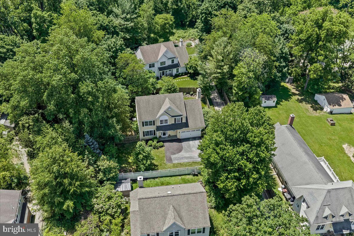 252 Highland Avenue photo 39