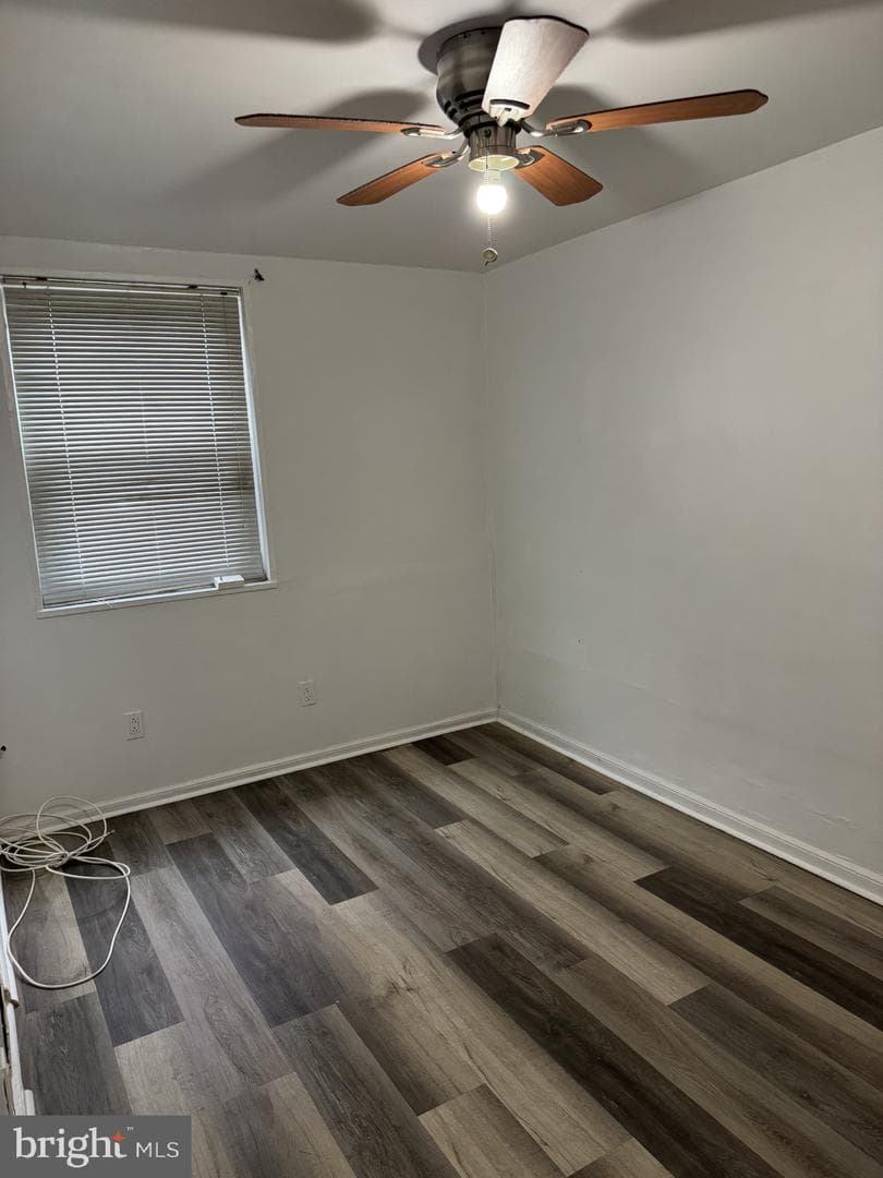 927 Grant Road photo 11