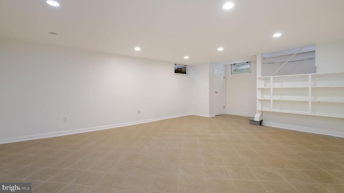 270 Sunnybrook Road photo 17