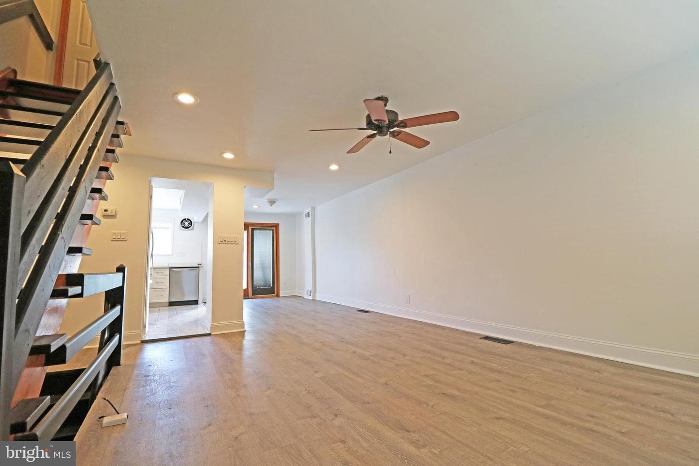 765 Bennington Road photo 7