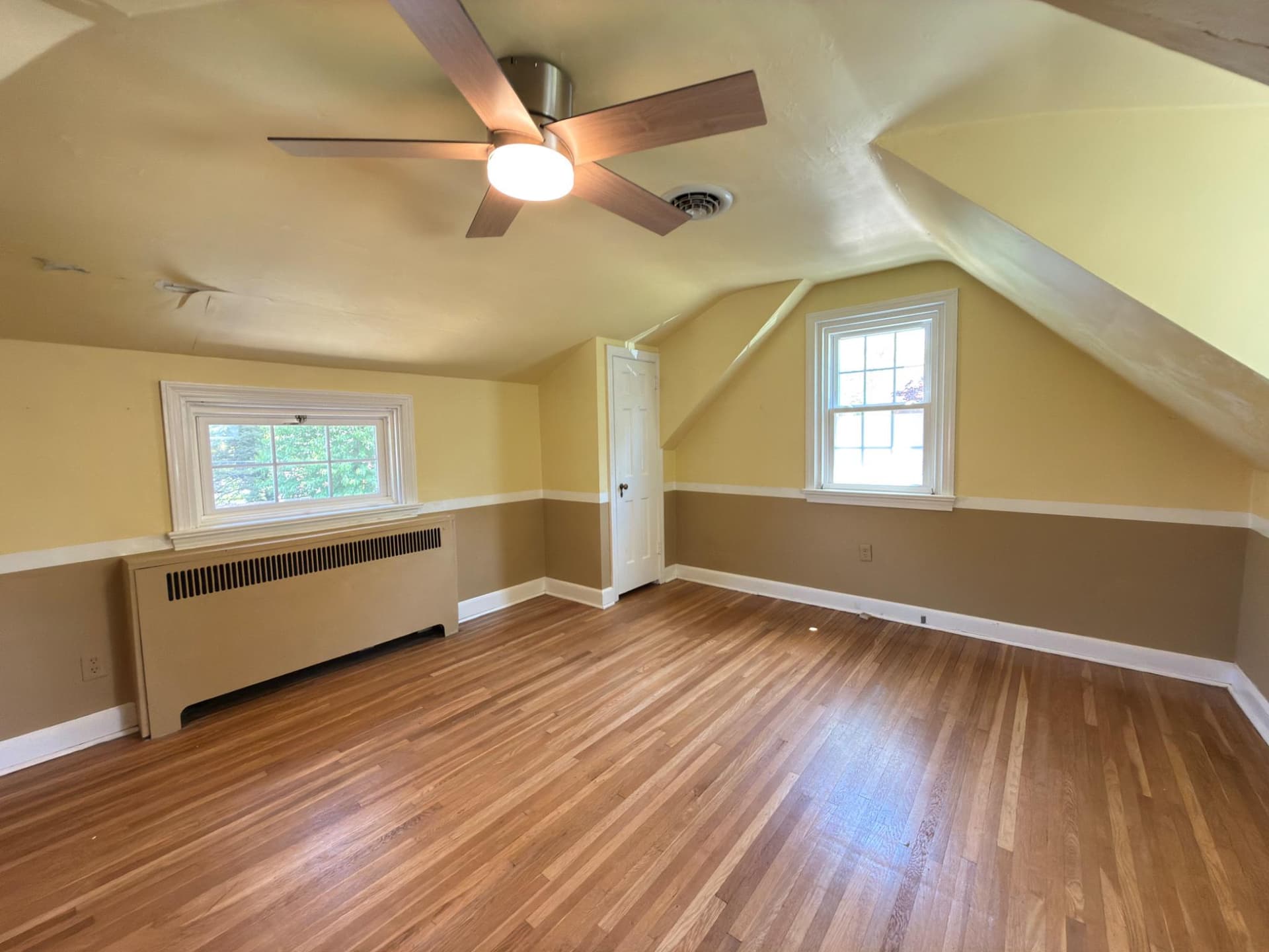 418 E Country Club Lane photo 38