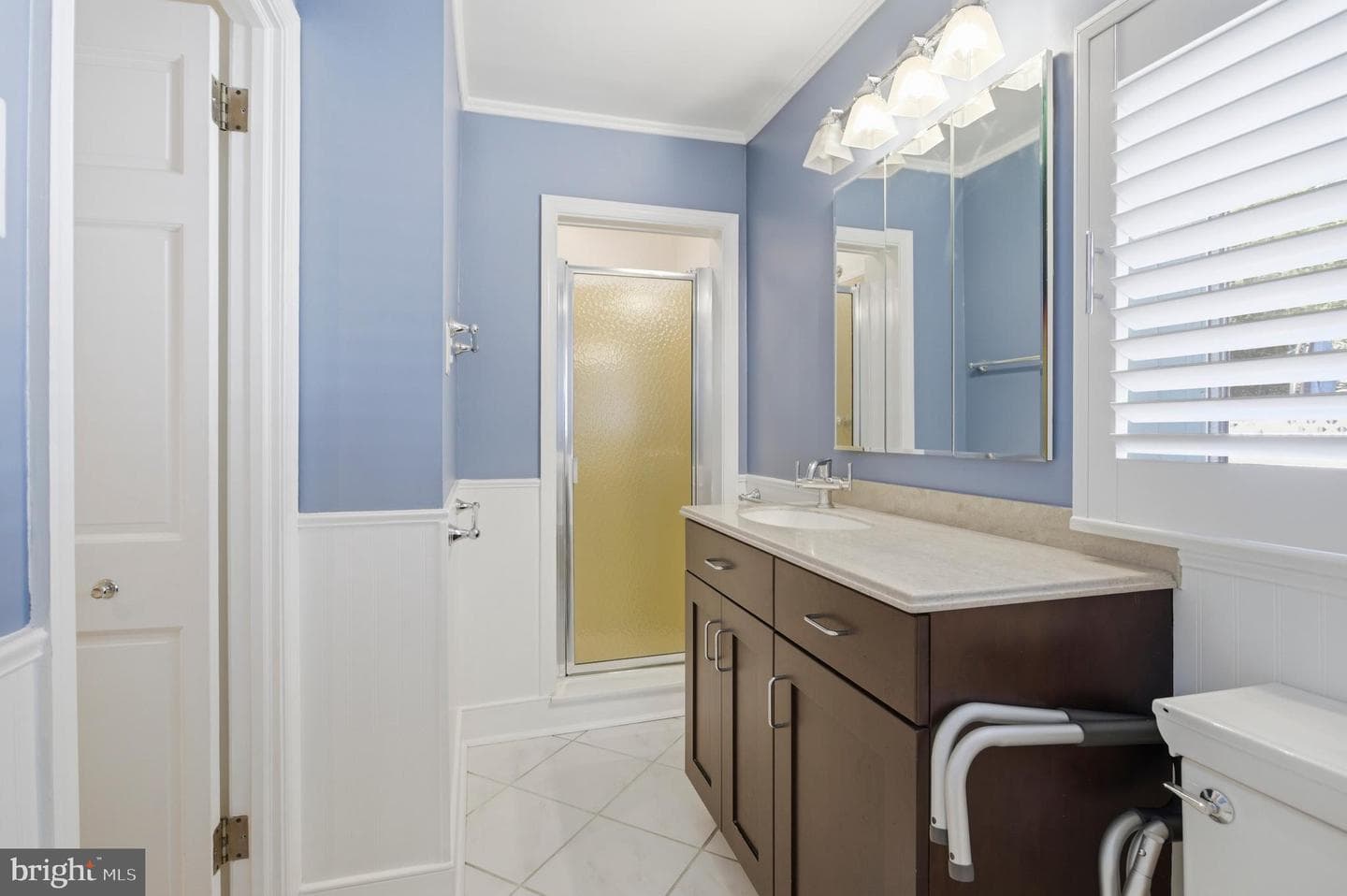 418 Colonial Park Drive photo 17