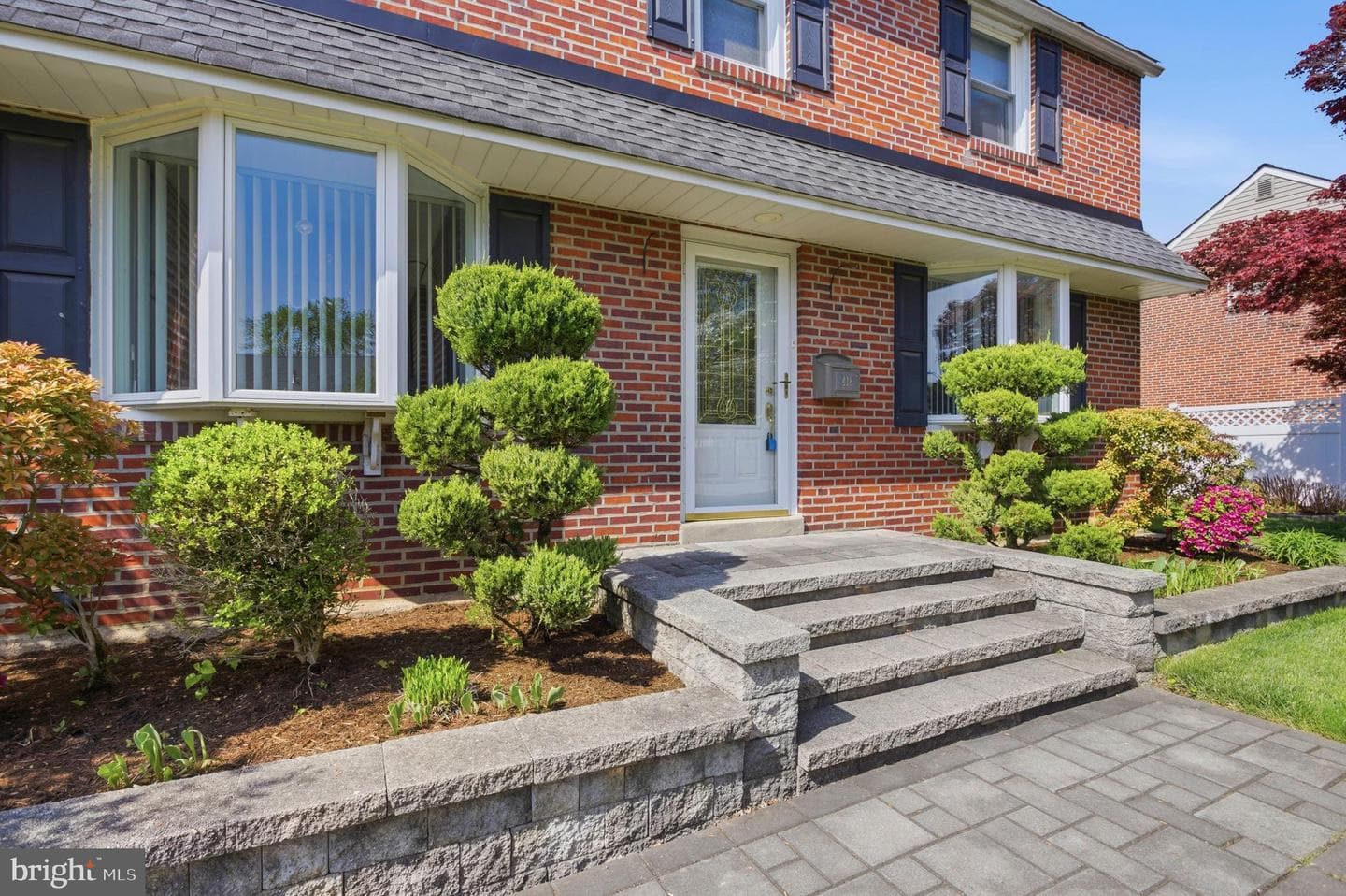 418 Colonial Park Drive photo 4