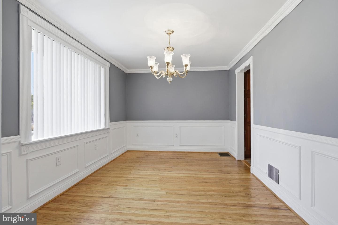 418 Colonial Park Drive photo 8