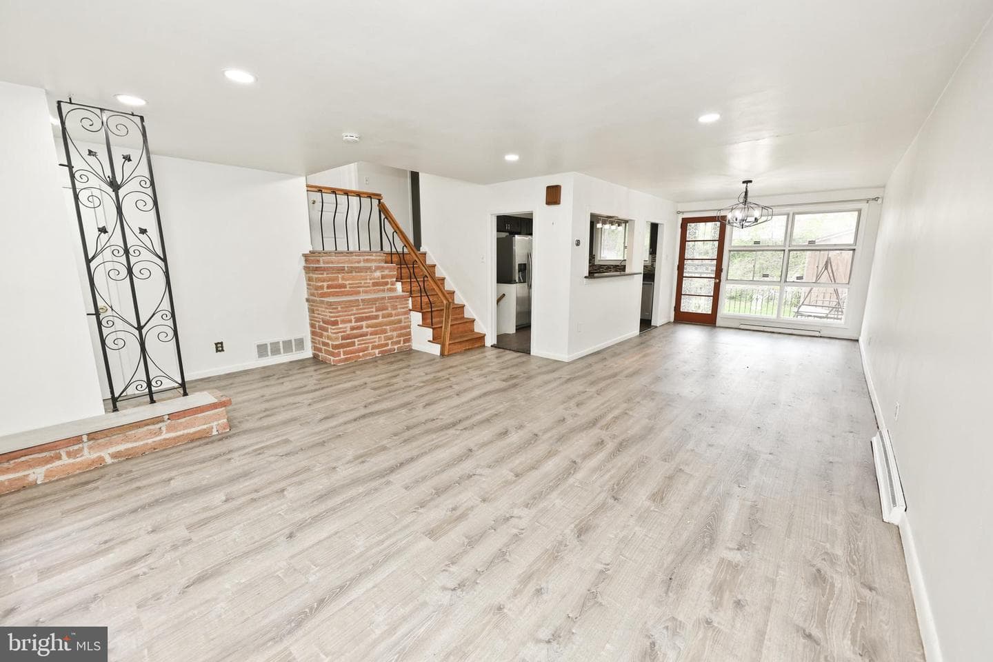 50 Eldon Avenue photo 2