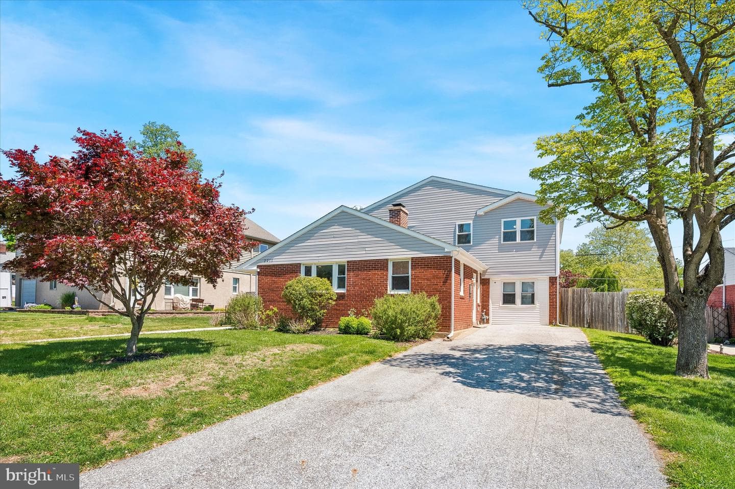 2211 Dickens Lane, Broomall
