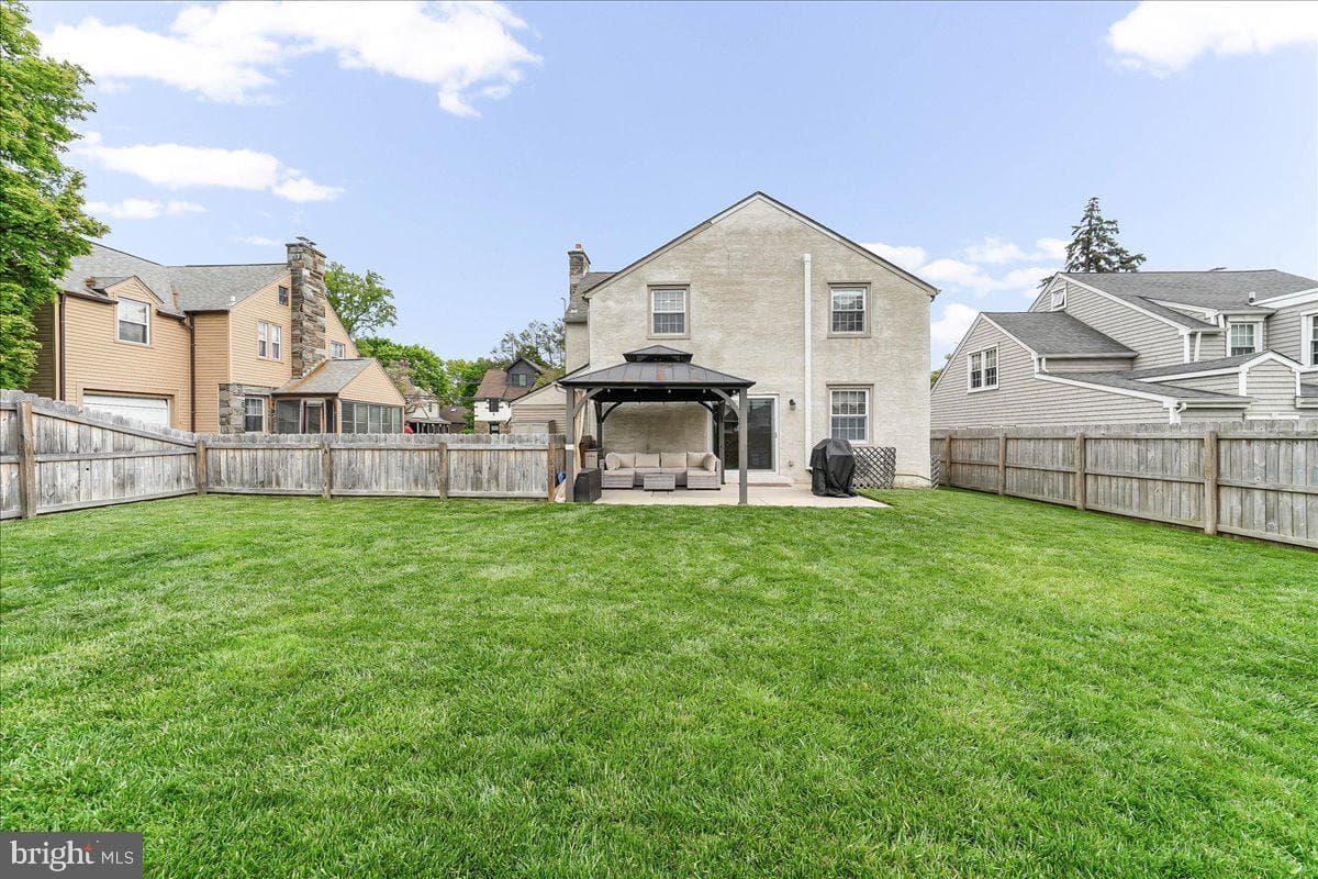 940 Turner Avenue photo 35