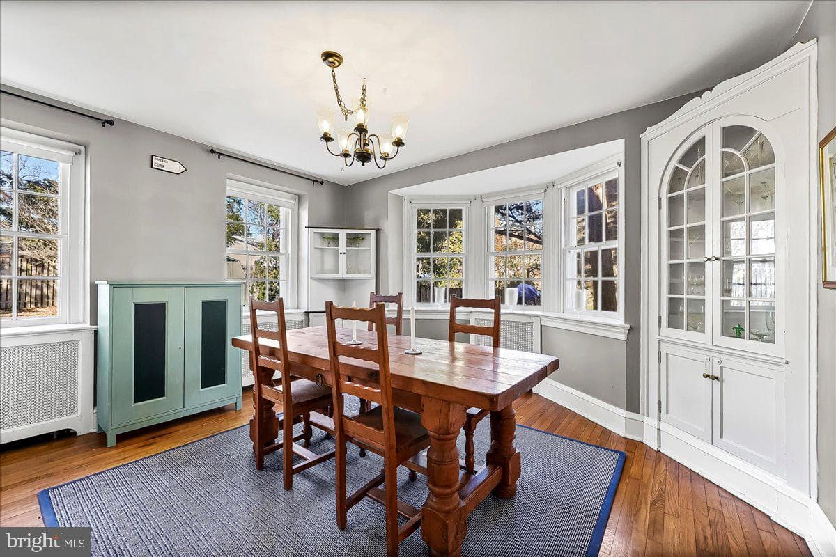 9 W Essex Avenue photo 7