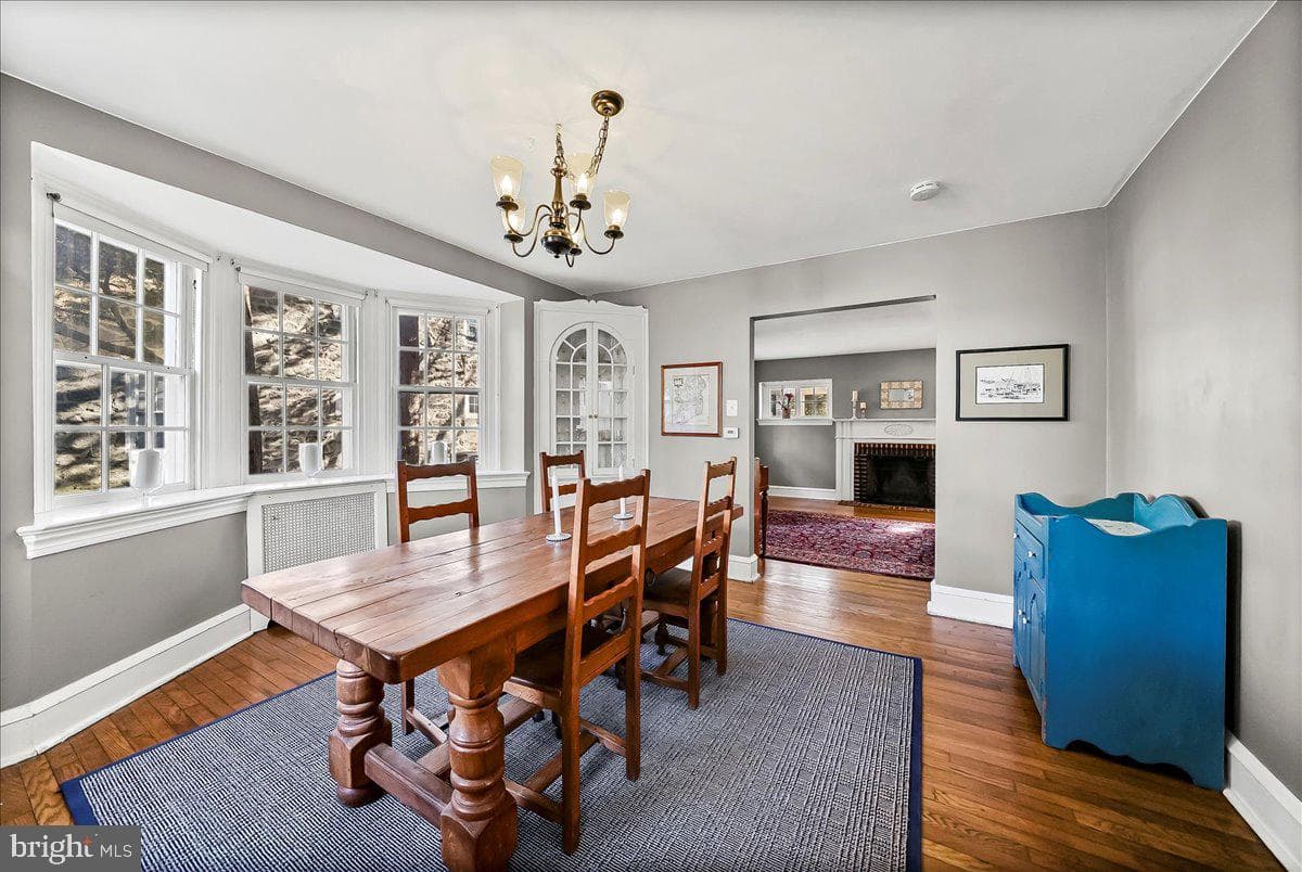 9 W Essex Avenue photo 8