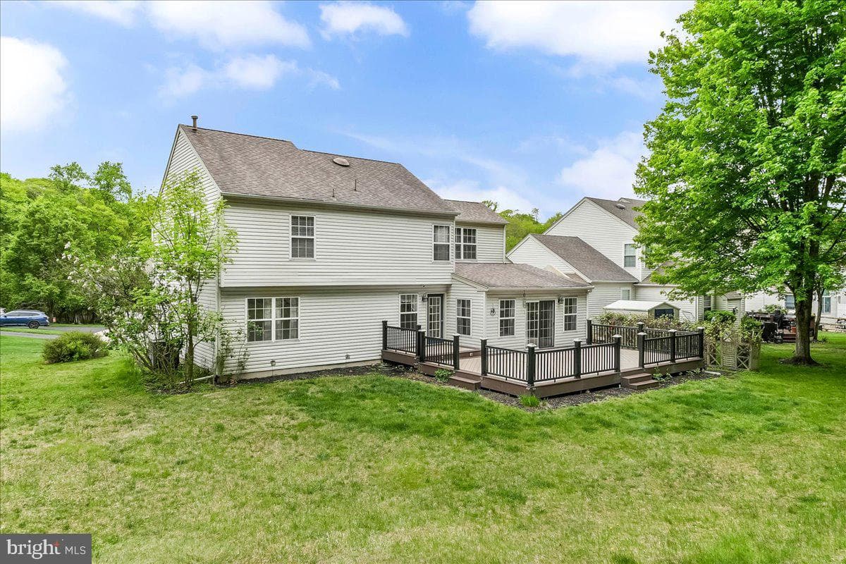 3174 William Road photo 35
