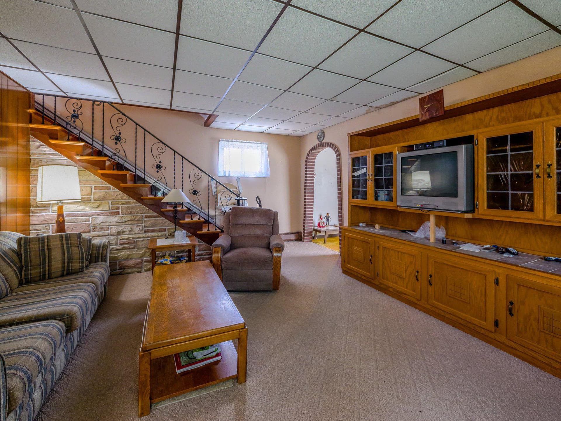 627 W Gardner Avenue photo 16