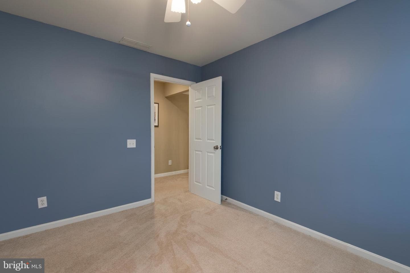 10 Edwin Miller Drive photo 32