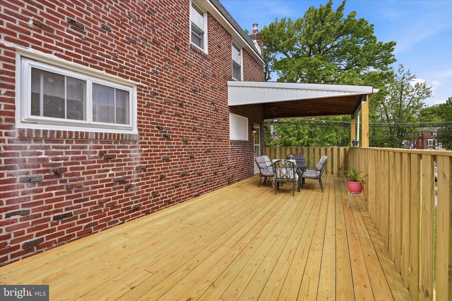 701 Rively Avenue photo 11