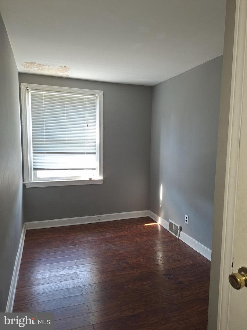 4017 Brunswick Avenue photo 38