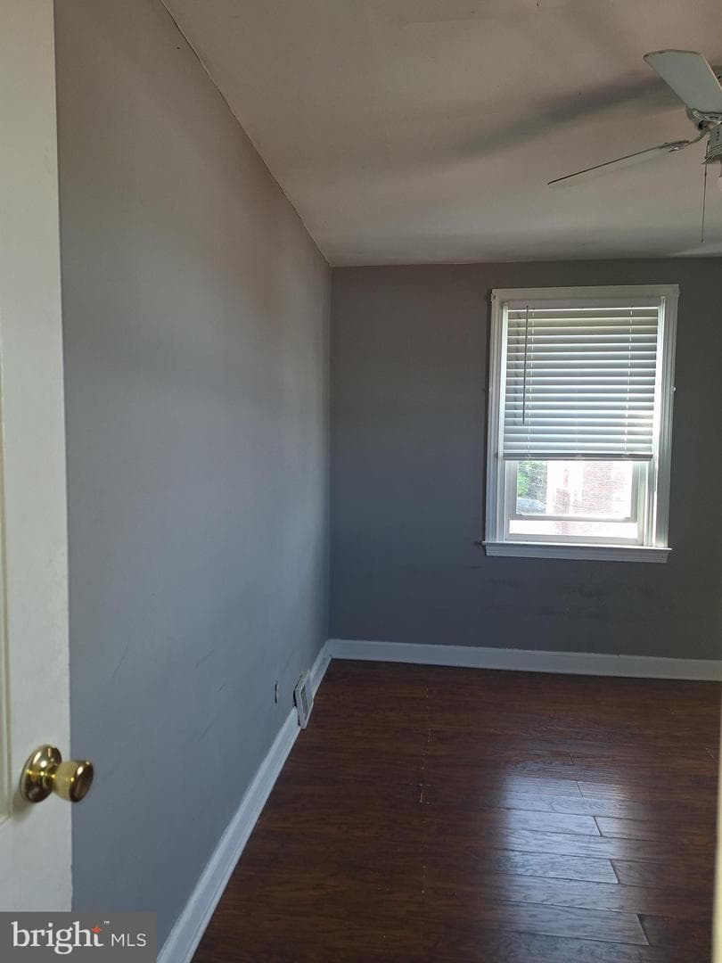 4017 Brunswick Avenue photo 48