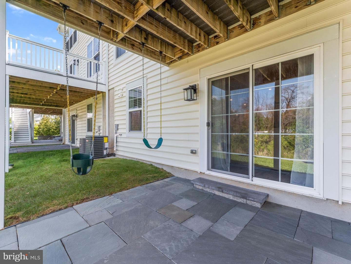 76 Hunters Lane photo 37