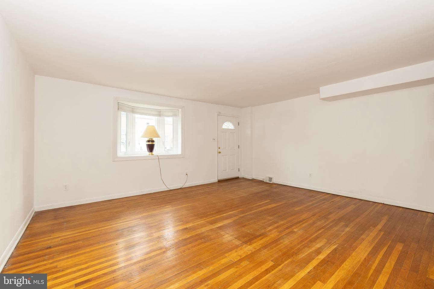 1420 Powell Road photo 7