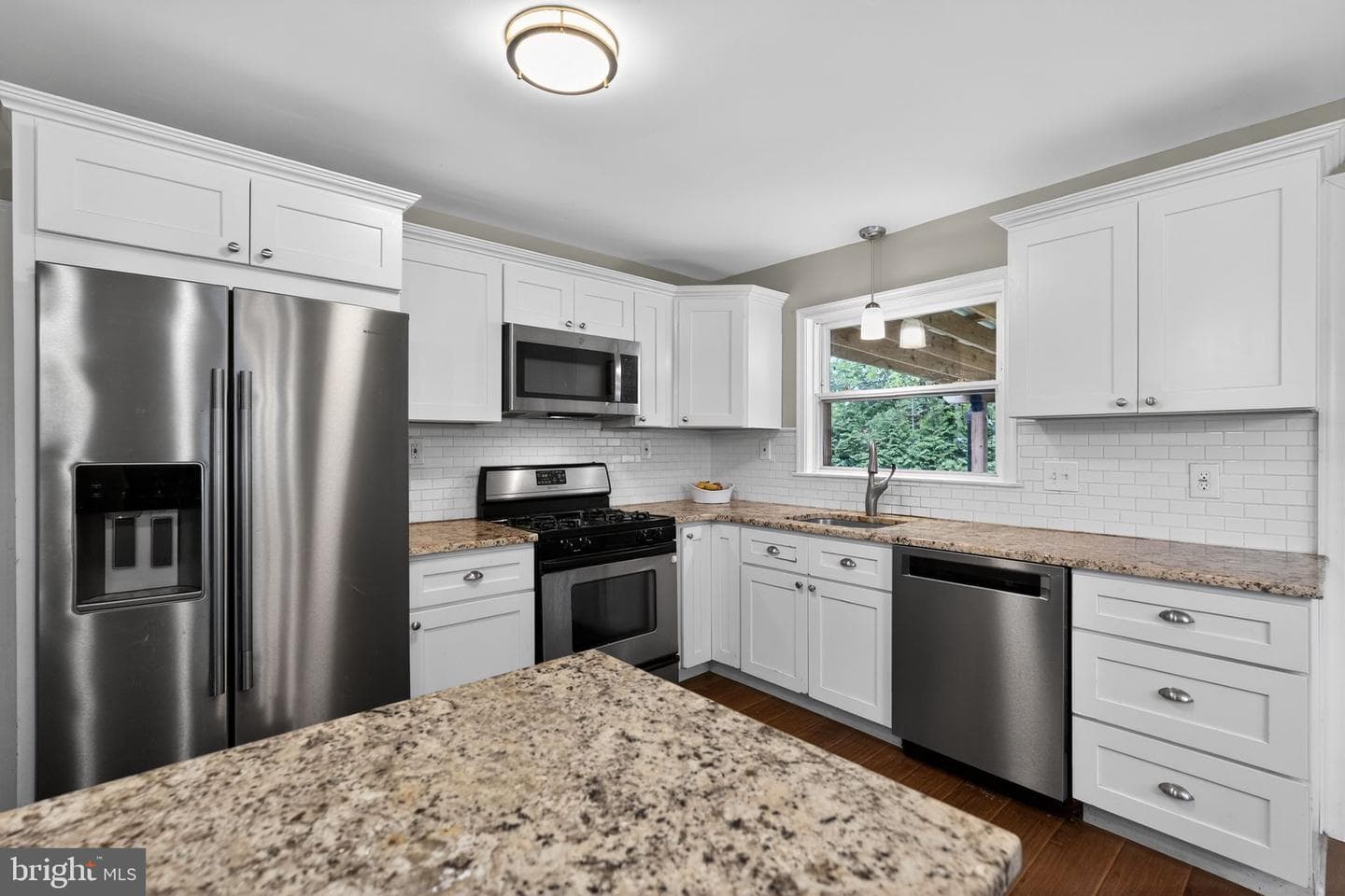 226 Canterbury Drive photo 12