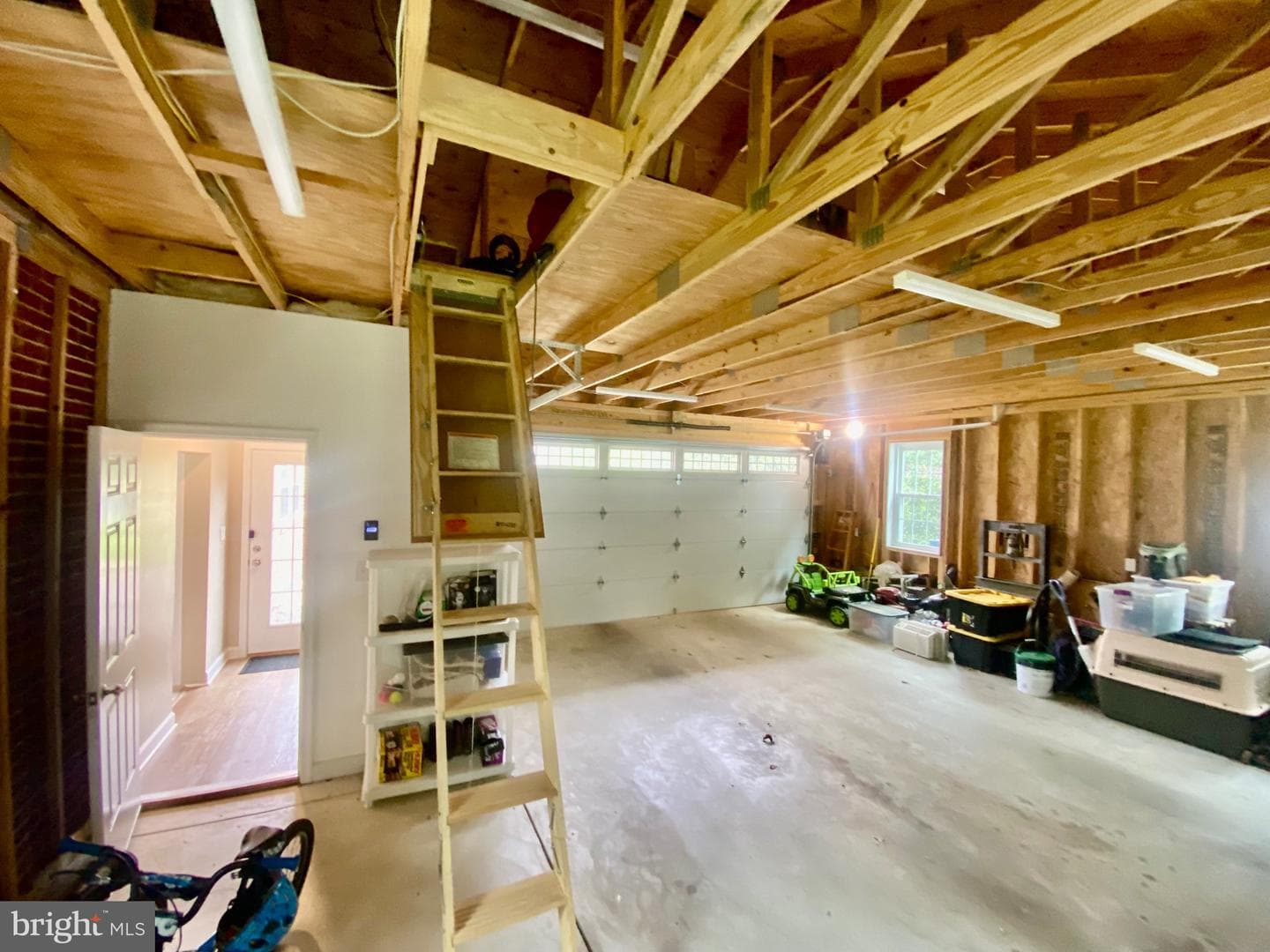 226 Canterbury Drive photo 31