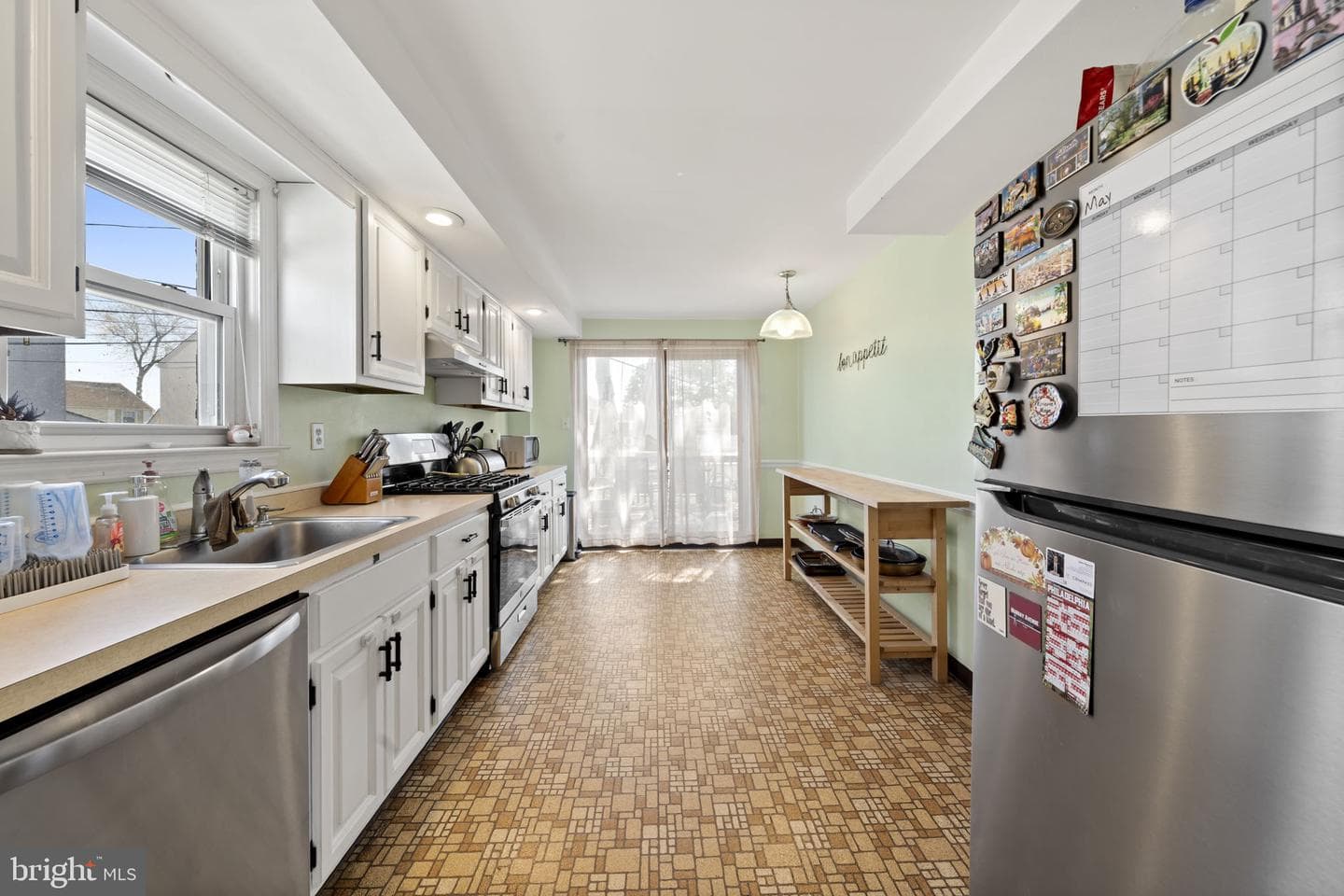 605 Circle Terrace photo 10