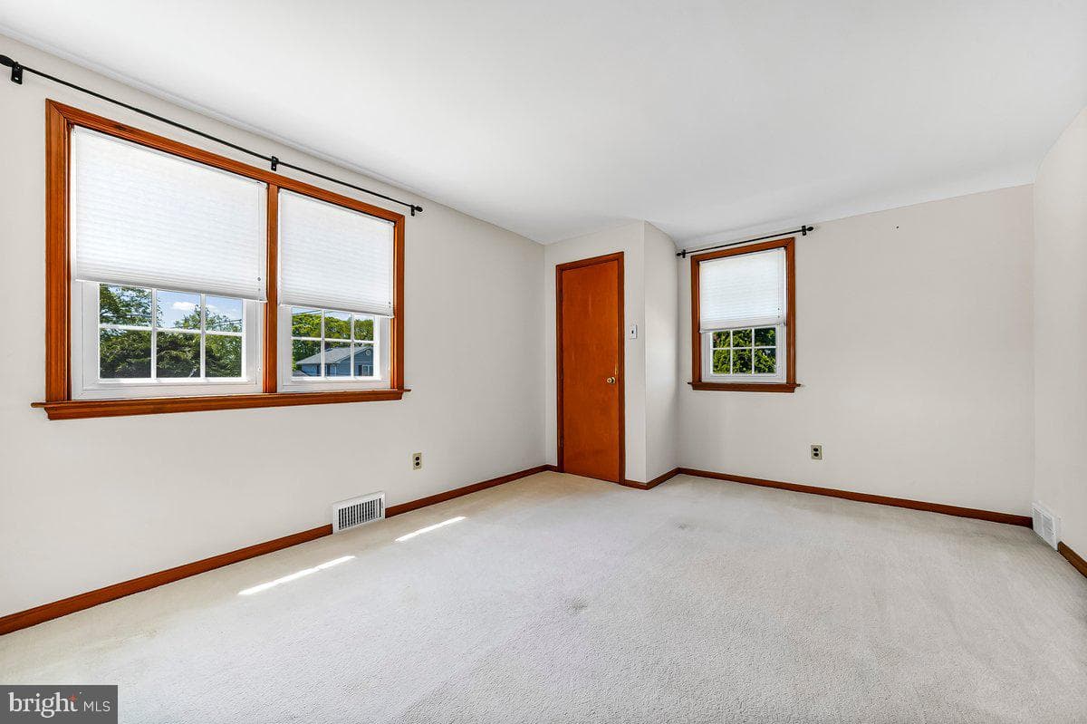 2432 W Chester Pike photo 22