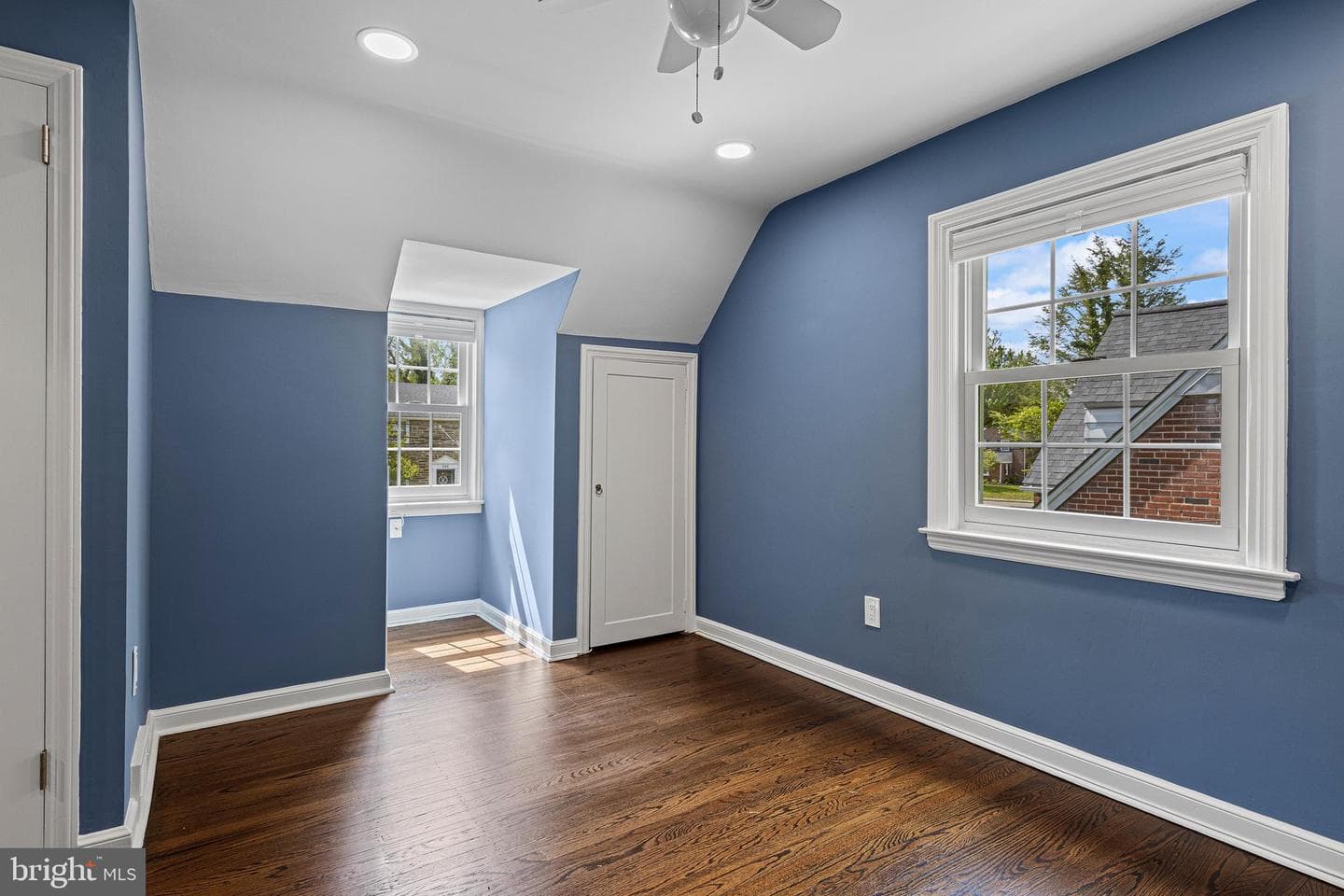 251 School Lane photo 46