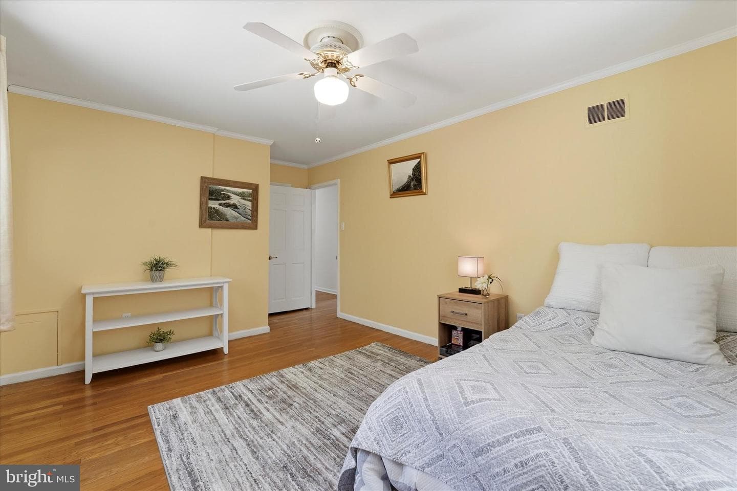 2 Woodbriar Drive photo 42