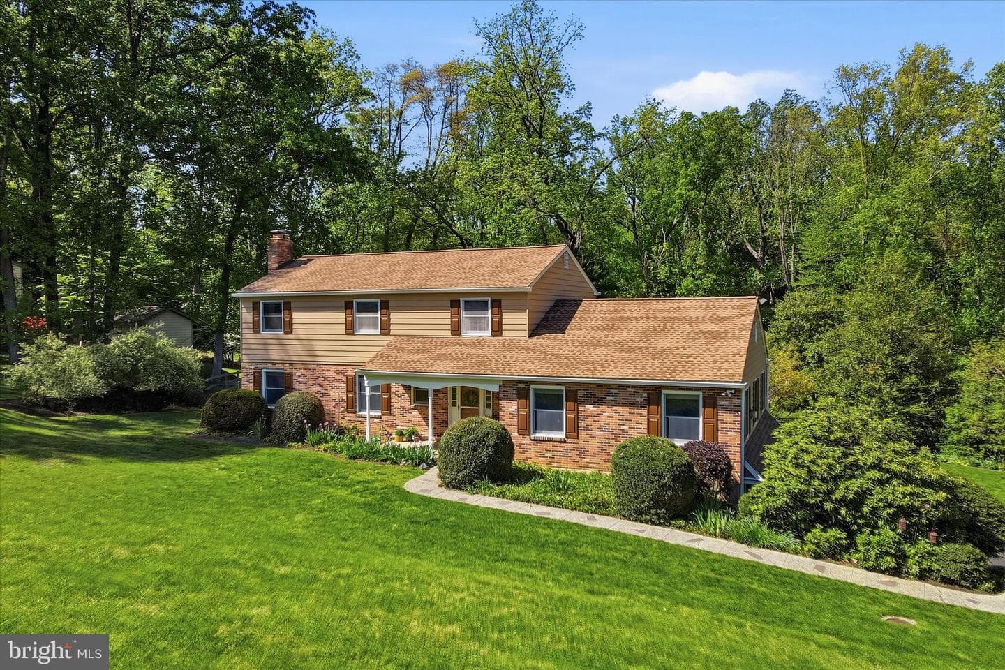 2 Woodbriar Drive photo 58