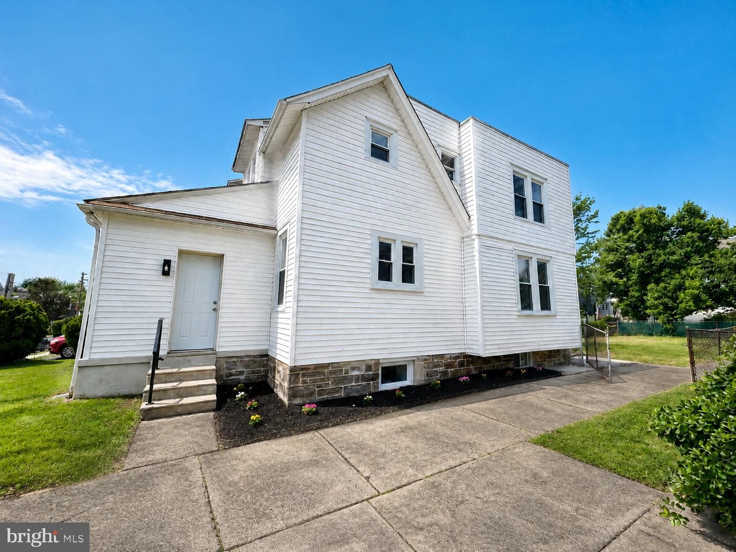 426 Arbor Road photo 2