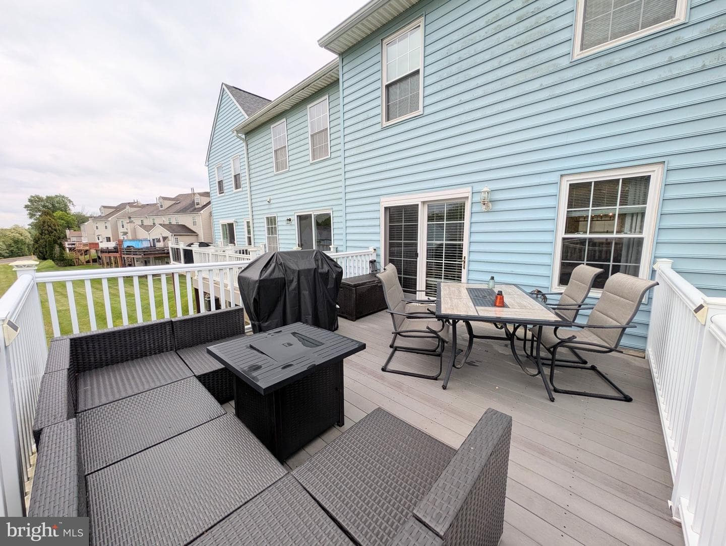 552 Applewood Court photo 13