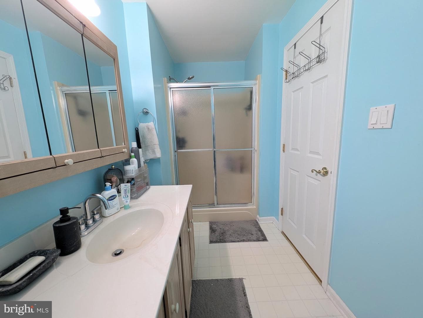 552 Applewood Court photo 17