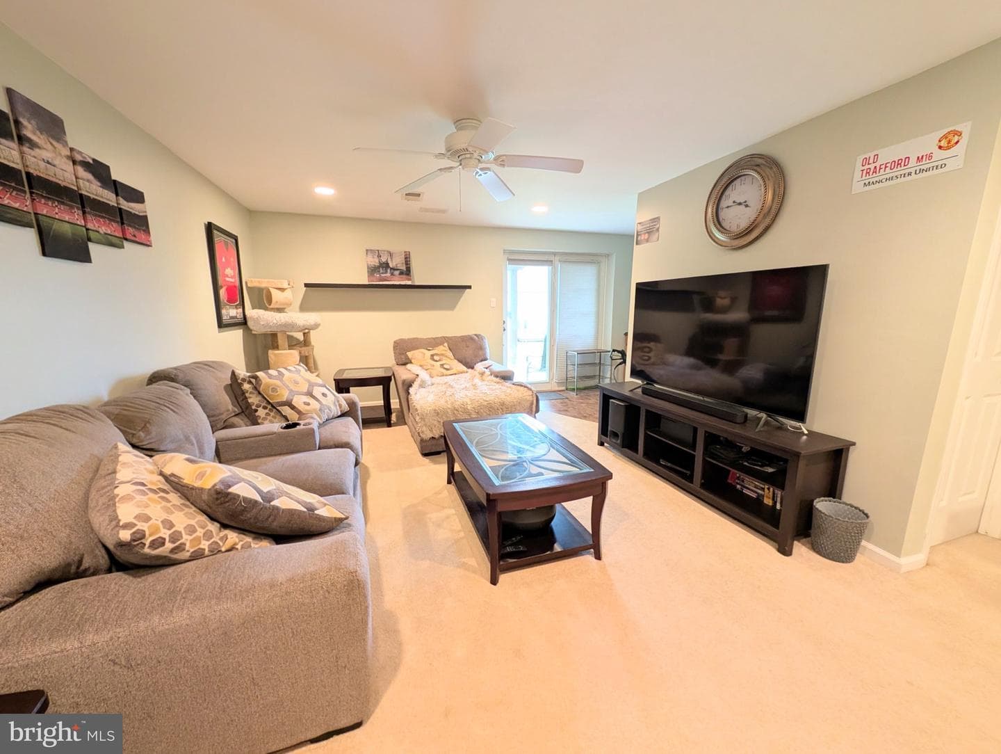552 Applewood Court photo 24